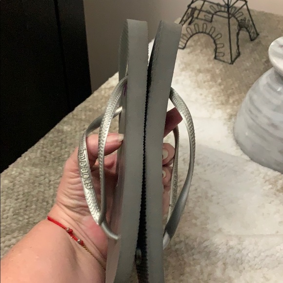 Havaianas silver and purple sandals.. size 9/10 - Picture 5 of 6